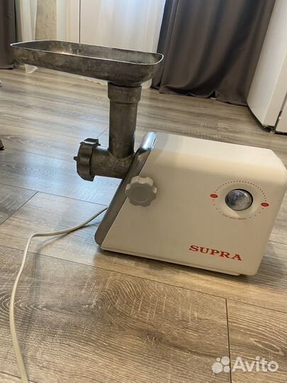 Мясорубка электрическая