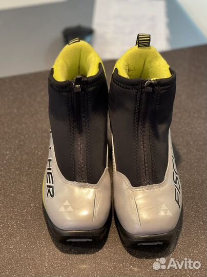 Лыжные ботинки fischer 33