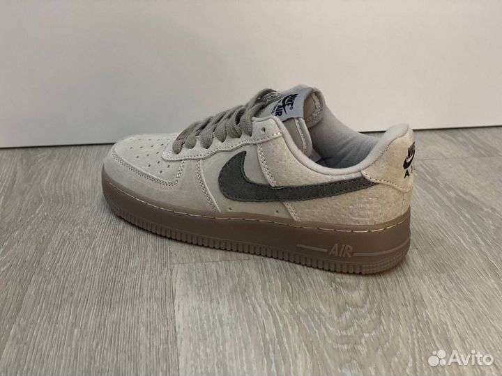 Кроссовки Nike air force 1