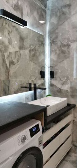 2-к. квартира, 57 м², 2/10 эт.