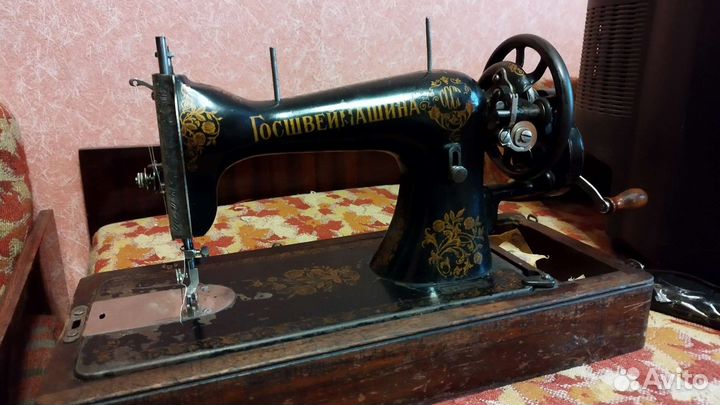 Швейная машина