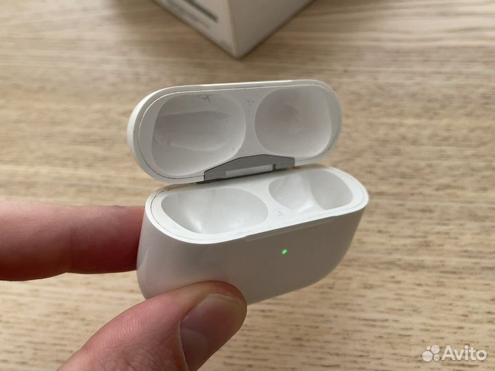 Кейс AirPods Pro Оригинальный