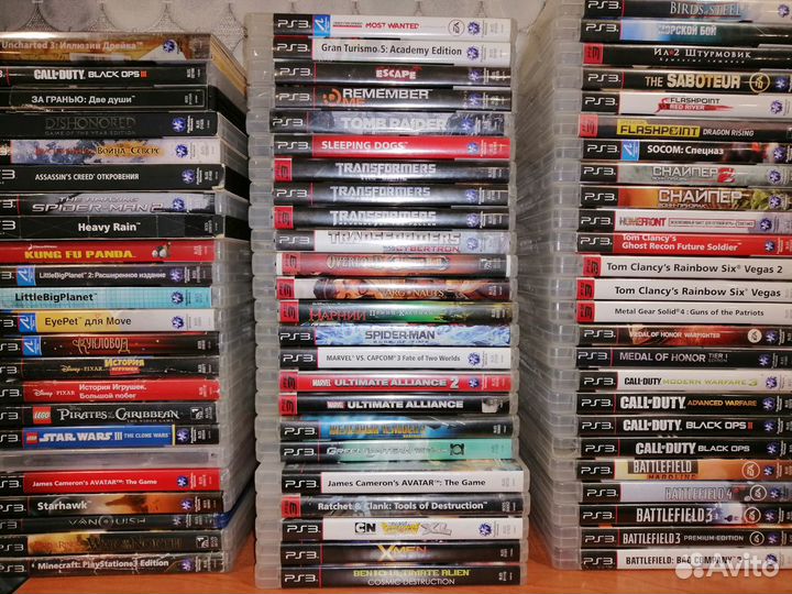Sony PlayStation3 и 60 игр аксессуары