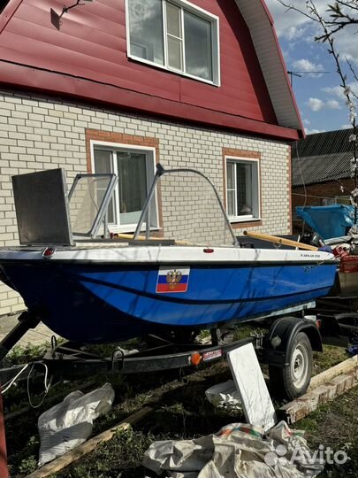 Лодка стеклопластиковая Кайман 350