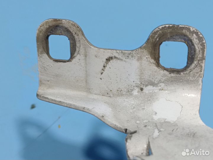 Петля капота левая для Peugeot 301