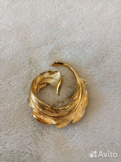 Винтажная брошь monet