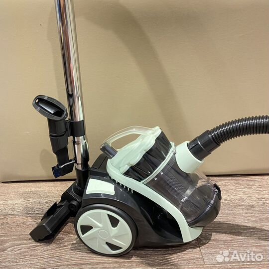 Новый пылесос