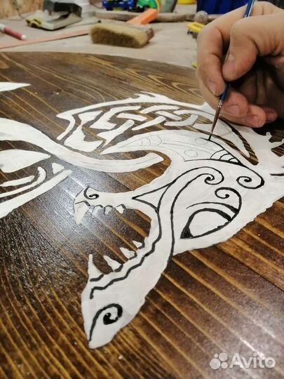 Щит викингов Беовульф