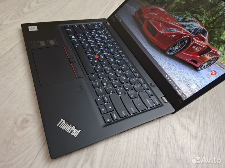 ThinkPad T14s i7-10610 16/512 топовый