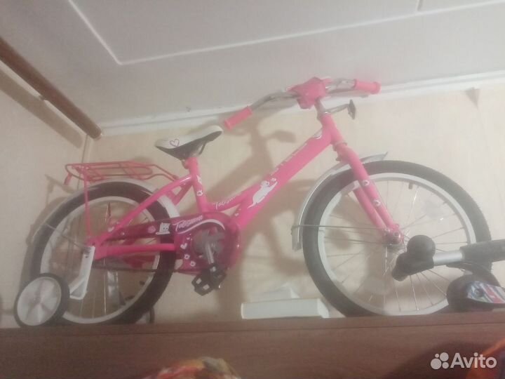 Детский велосипед и самокат