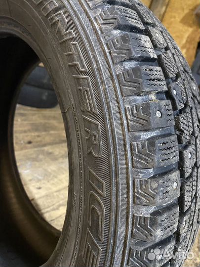 Dunlop SP Winter Ice 01 205/60 R16