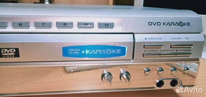 DVD видеомагнитофон
