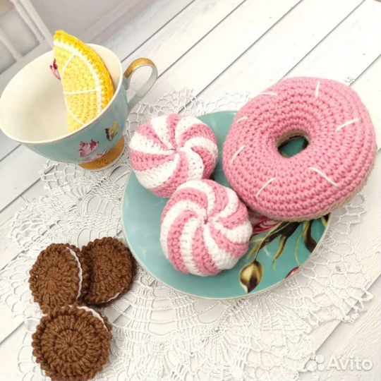 Вязаные фрукты, овощи и сладости