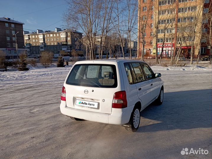 Mazda Demio 1.3 AT, 2001, 111 111 км