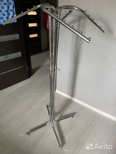 Вешалка напольная