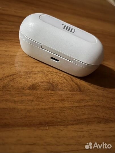 Наушники jbl с100TWS