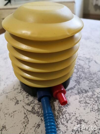 Насос ножной для воздушных шаров с двумя насадками