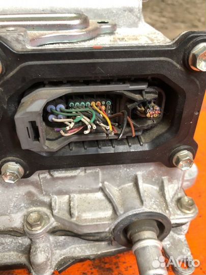 Инвертор Toyota Aqua NHP10 1NZ-FXE 2013