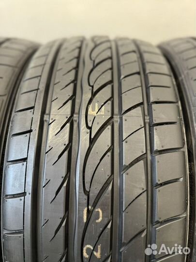 Sumitomo HTR Z III 275/30 R20 и 245/35 R20 98Y