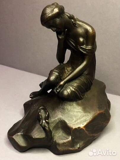 Винтажная статуэтка 