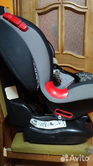 Детское кресло с изофикс