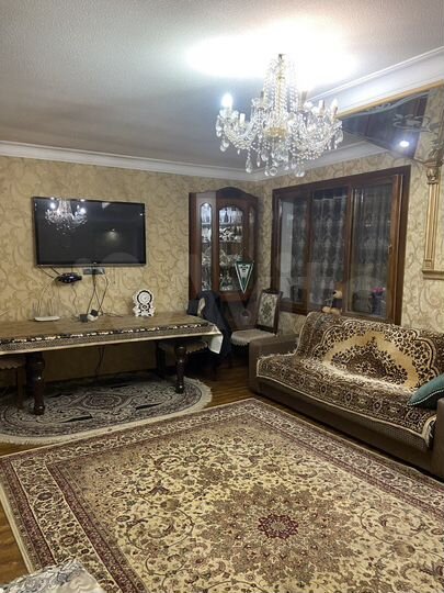 2-к. квартира, 55 м², 1/5 эт.