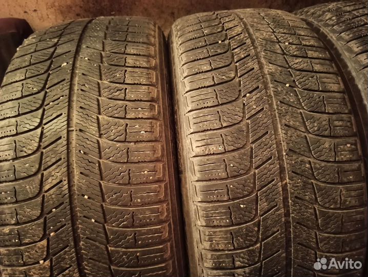 Michelin X-Ice North XIN3 225/55 R17