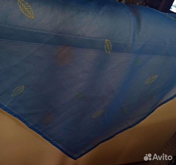 Салфетка на стол 95х95 см