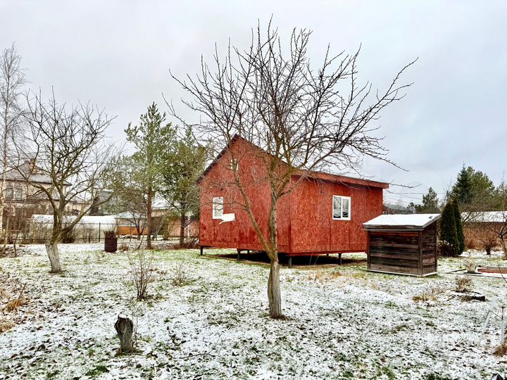 Дача 40 м² на участке 8 сот.