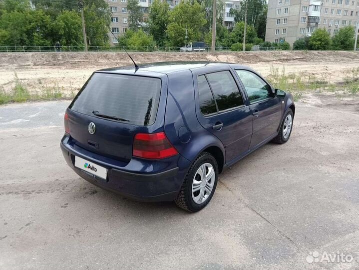 Volkswagen Golf 1.4 МТ, 2002, 252 000 км