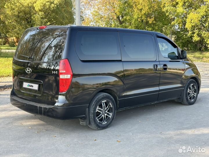 Hyundai H-1 2.5 МТ, 2011, 242 000 км