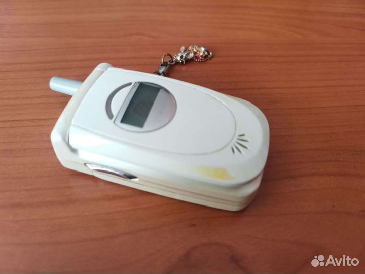 Телефон VK Mobile