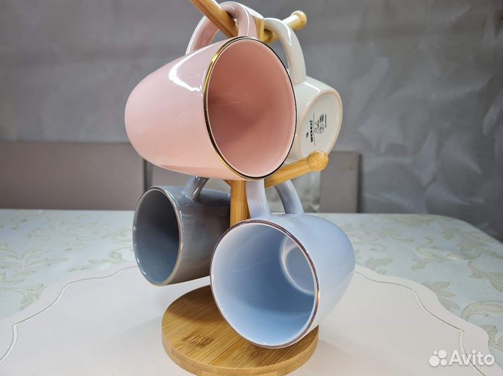 Набор из 4-х кружек Solo на деревянной подставке