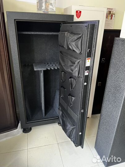 Эксклюзивный оружейный сейф kodiak