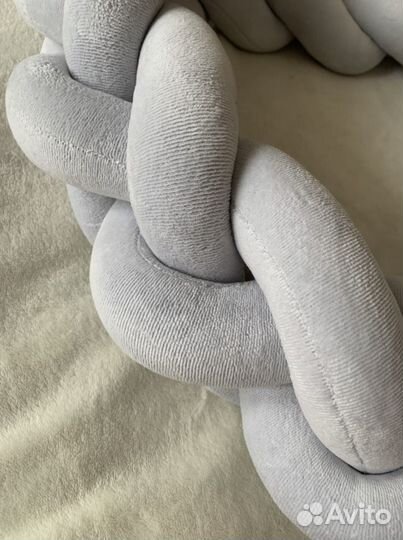 Бортик коса в кроватку