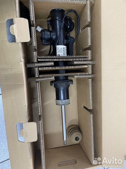 Амор.стойка задняя правая BMW 7 F01