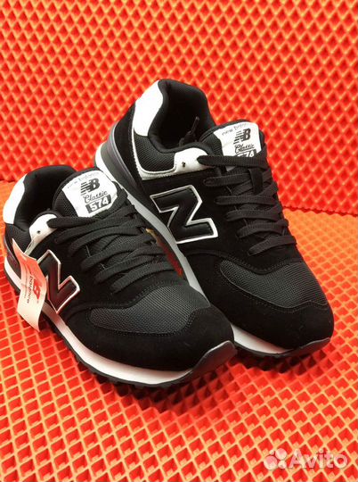 New Balance 574: мужские черные кроссовки, 41-46 р