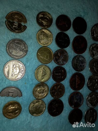 Монетки из пятёрки и магнита