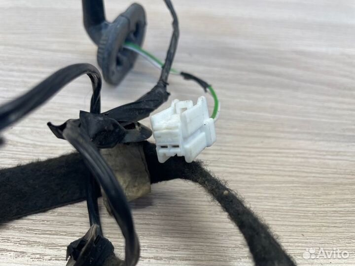 Проводка двери задняя левая Renault Logan