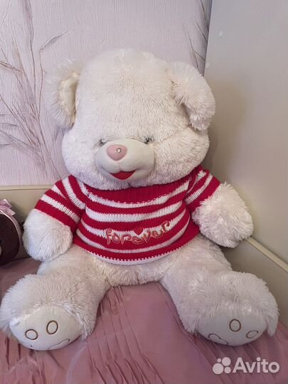 Плюшевый медведь