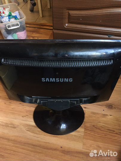 Монитор Samsung