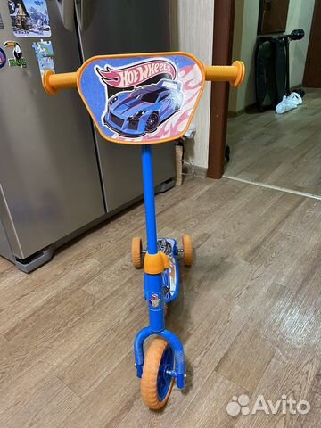 Самокат Hot Wheels