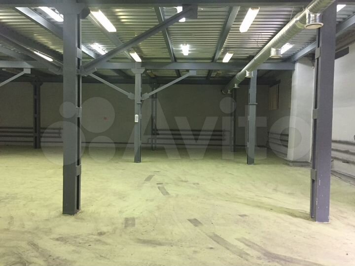 Склад, 300 м²