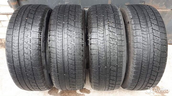 Bridgestone Blizzak VRX 235/60 R16 95S