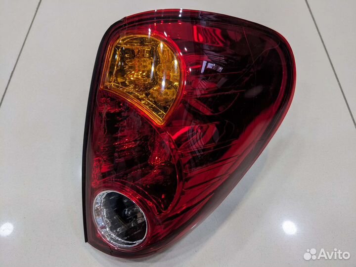 Фонарь задний правый mitsubishi L200 2006-2014