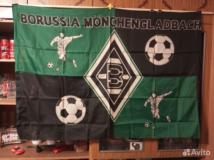 Флаги футбольных клубов Германии и Англии