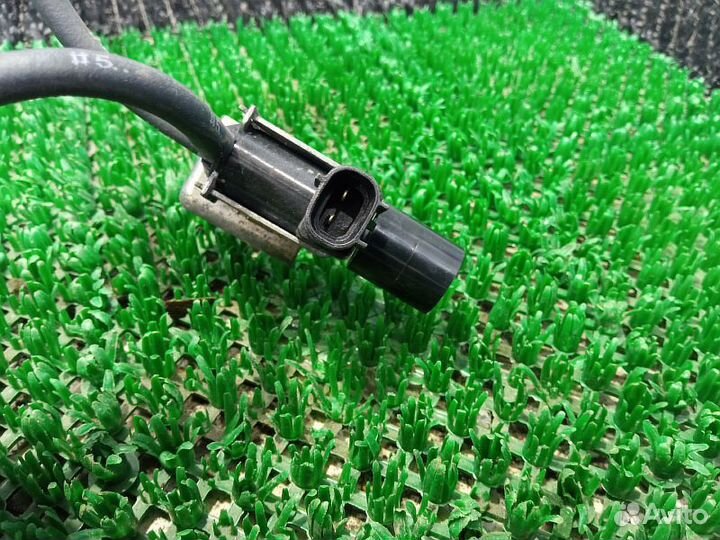 Клапан электромагнитный Toyota Land Cruiser