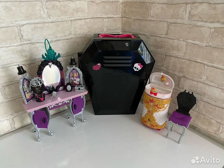 Мебель для кукол монстер хай