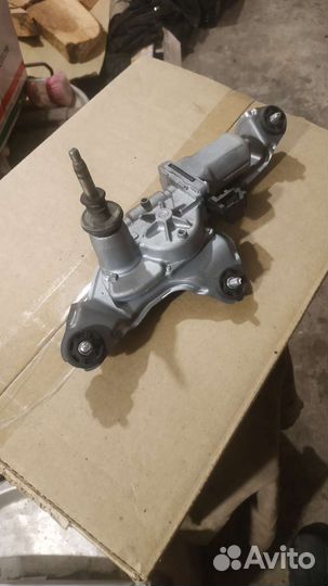 Моторчик заднего дворника Mazda 3 BL 2010