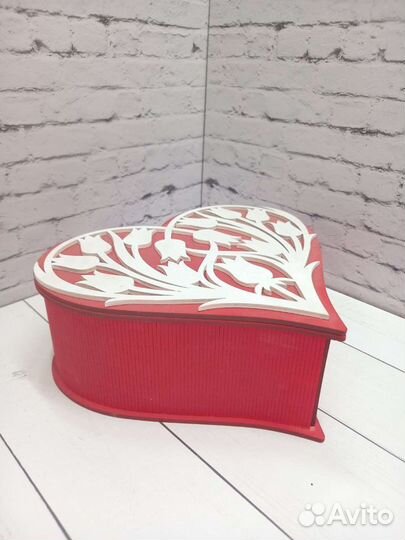 Подарочная коробочка в виде сердца